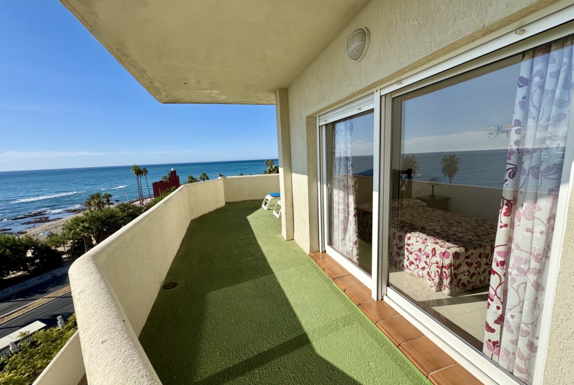 Terraza con vistas al mar