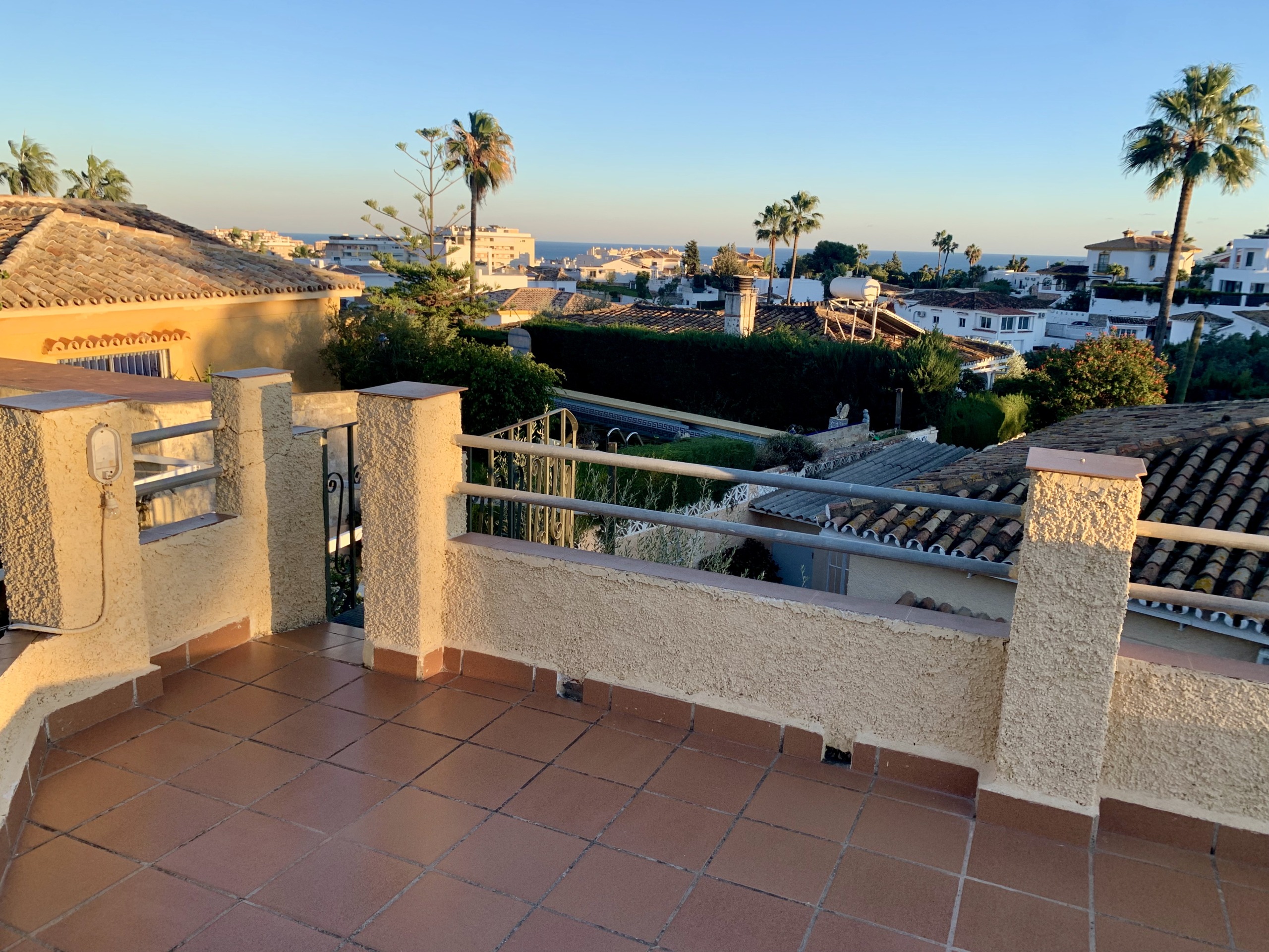 Villa en Benalmadena con dos viviendas