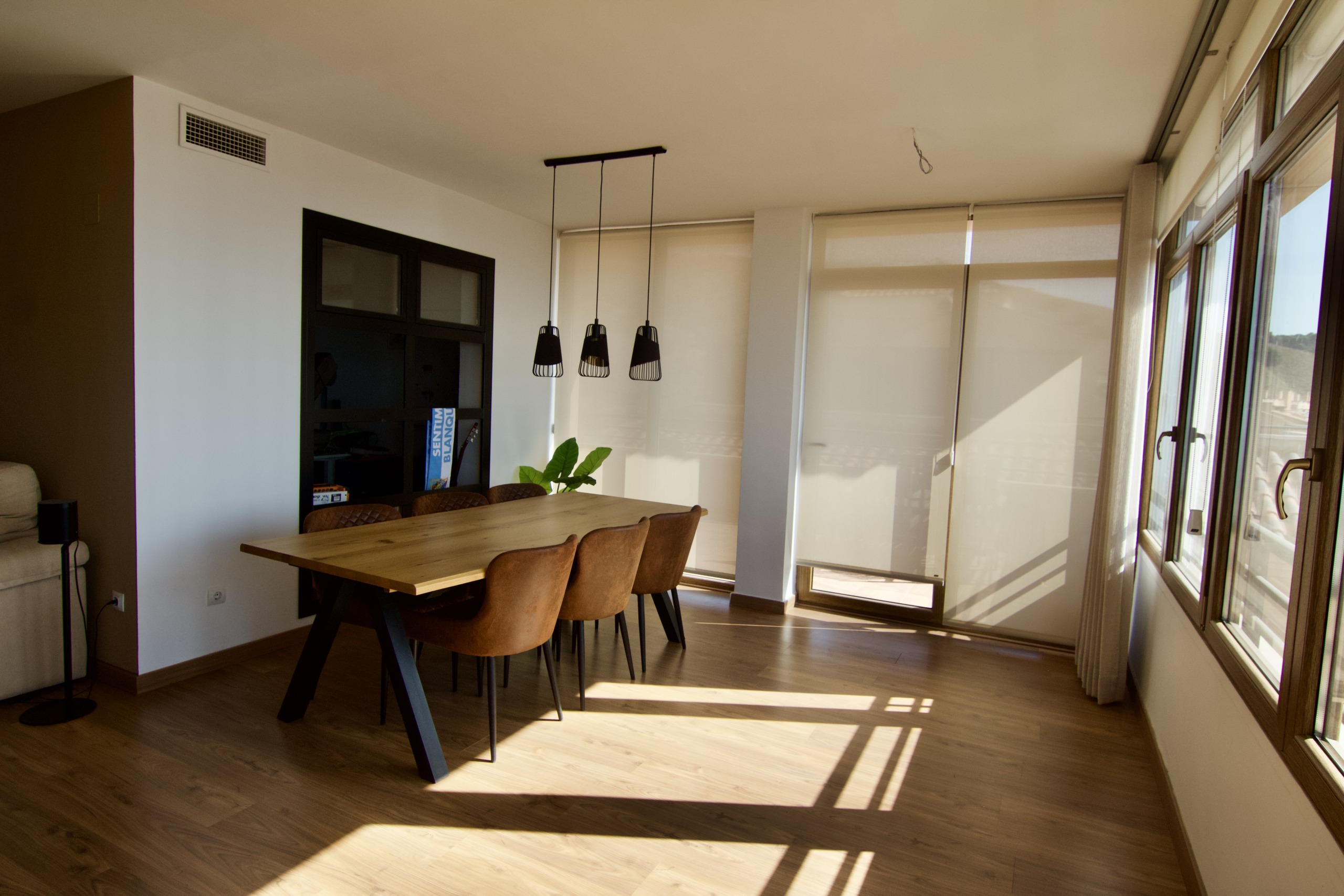 Ático dúplex con vistas al mar en Santangelo Norte