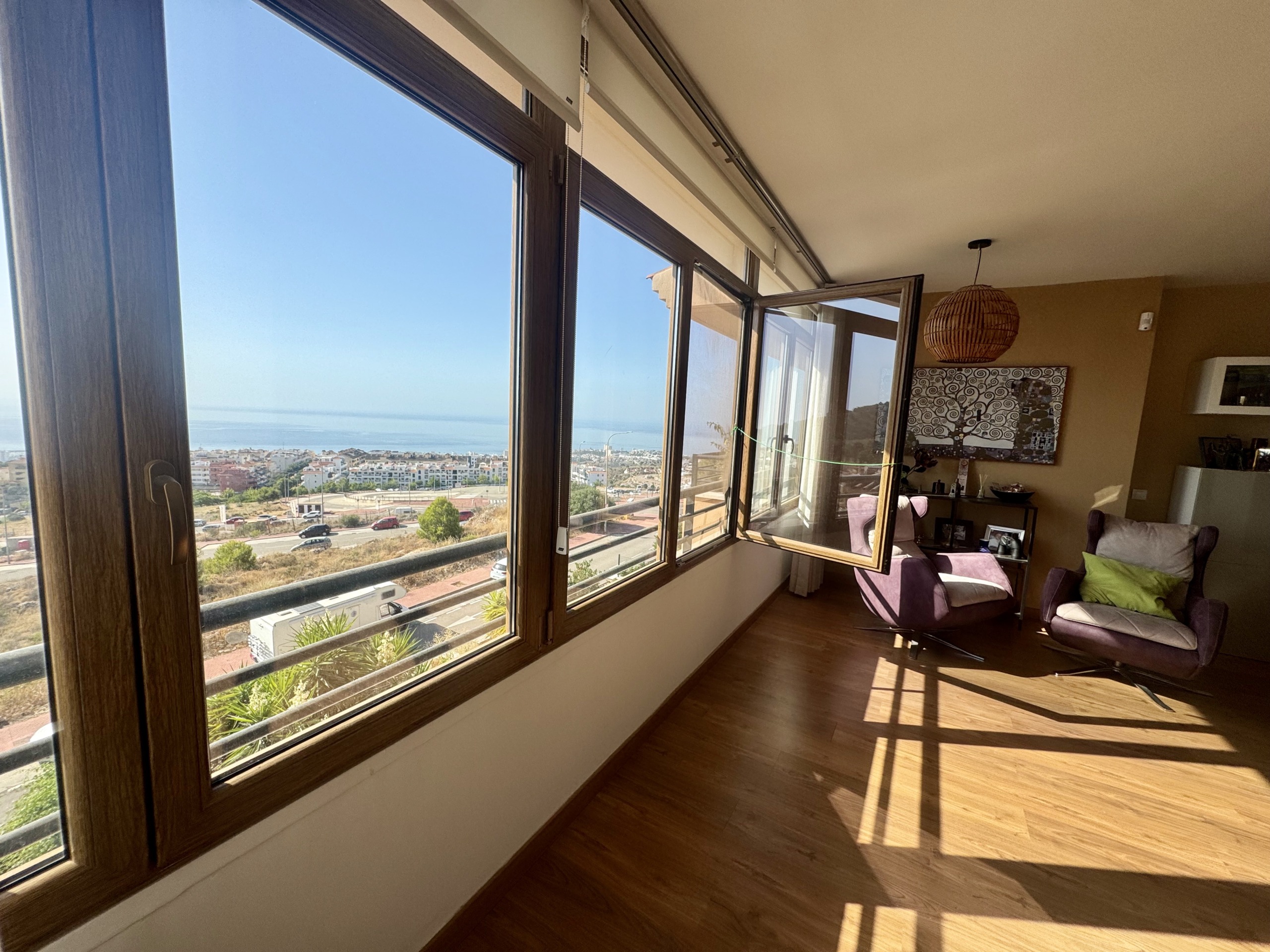 Ático dúplex con vistas al mar en Santangelo Norte