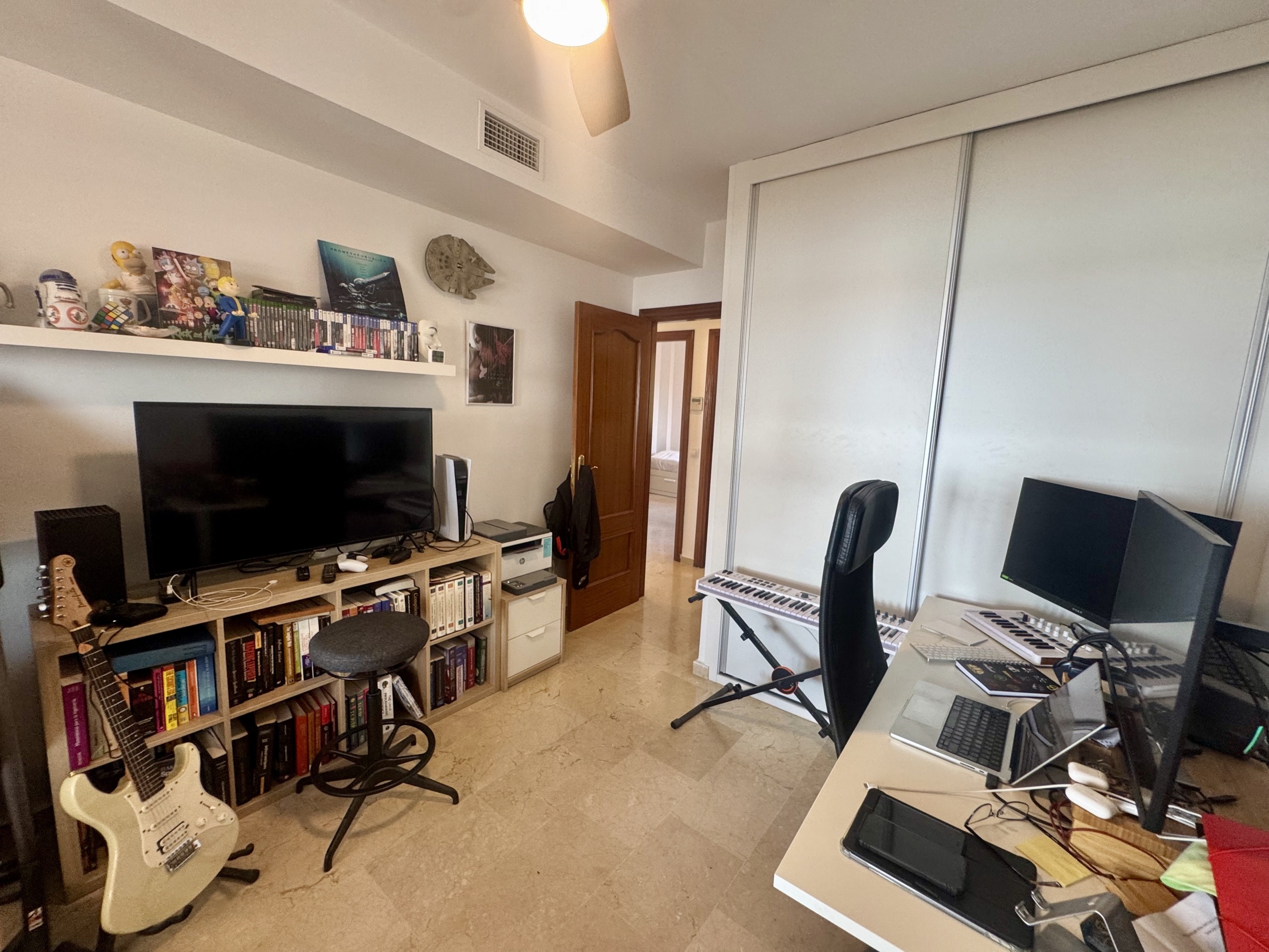 Ático dúplex con vistas al mar en Santangelo Norte