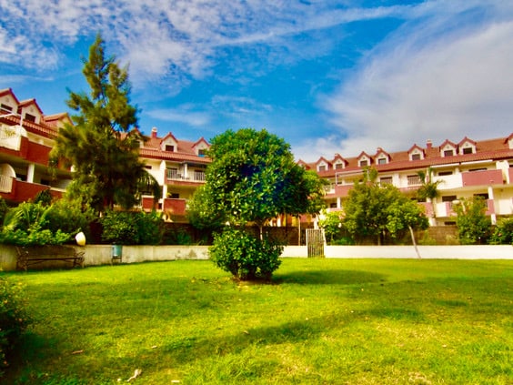 urbanización con piscina benalmádena