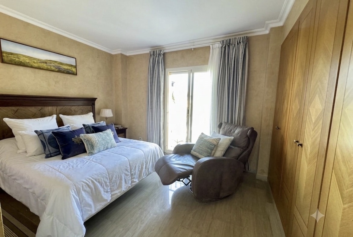 apartamento junto al Parque de la Paloma