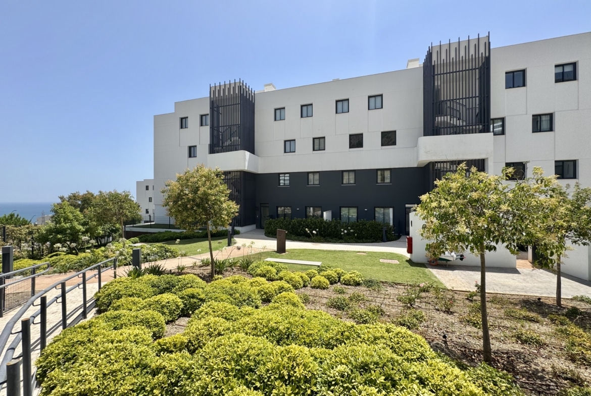 Vivir en la Costa del Sol con servicios exclusivos y naturaleza