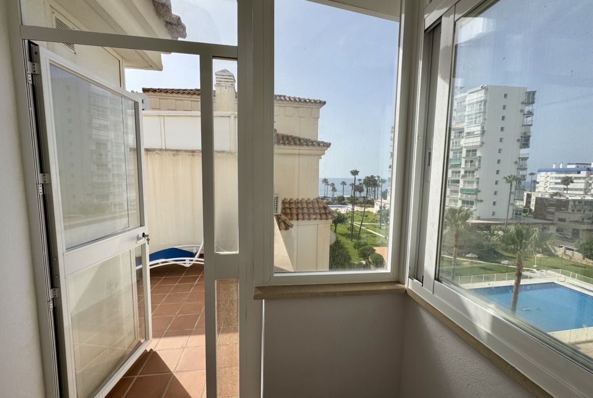 ático con vistas al mar benalmádena