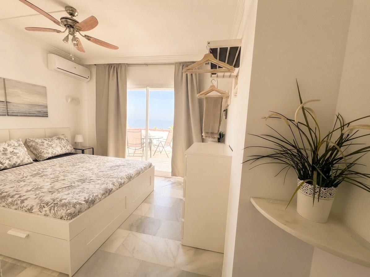 dormitorio principal con vistas la mar